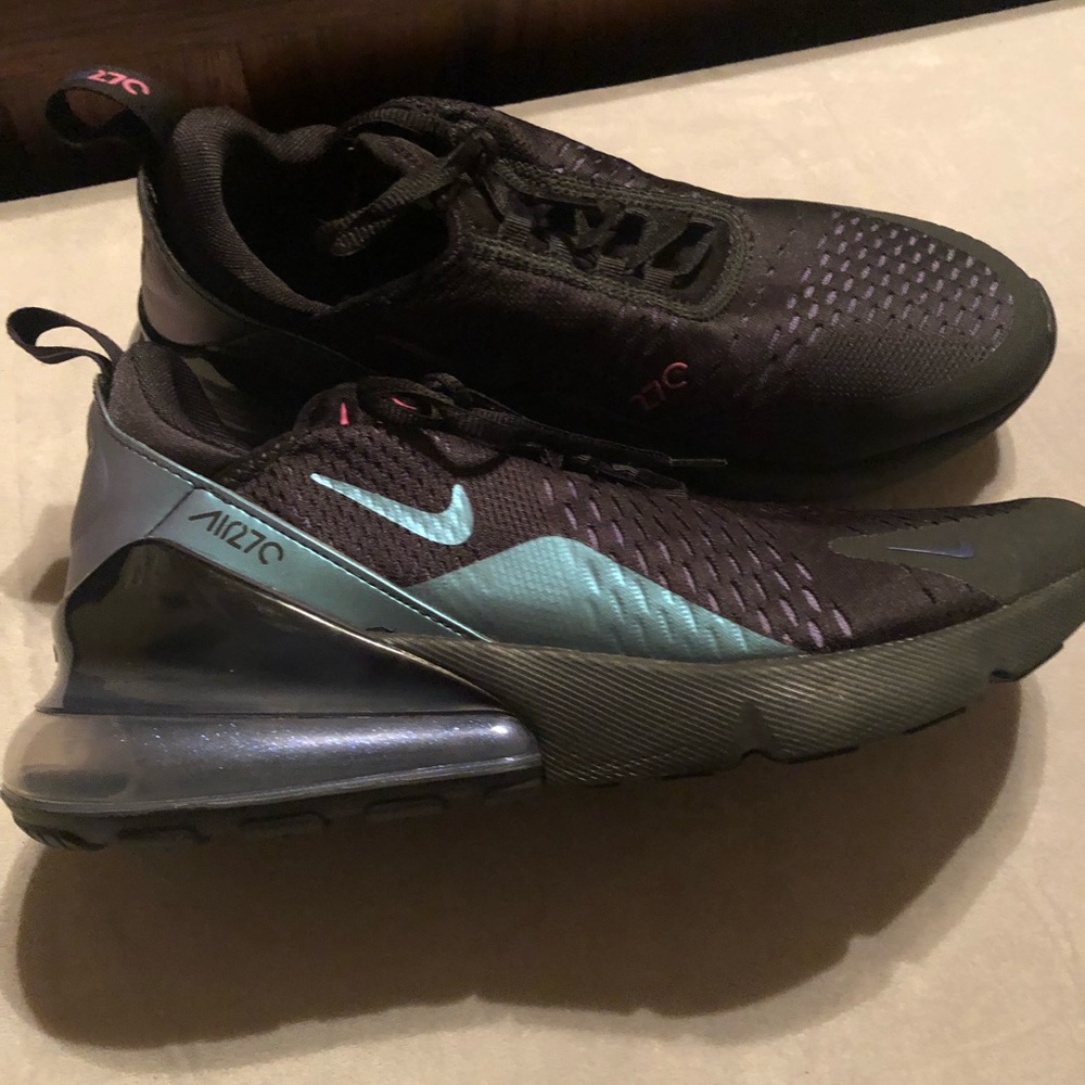 Nike Men’s Air Max 270 Size 10 Shoes